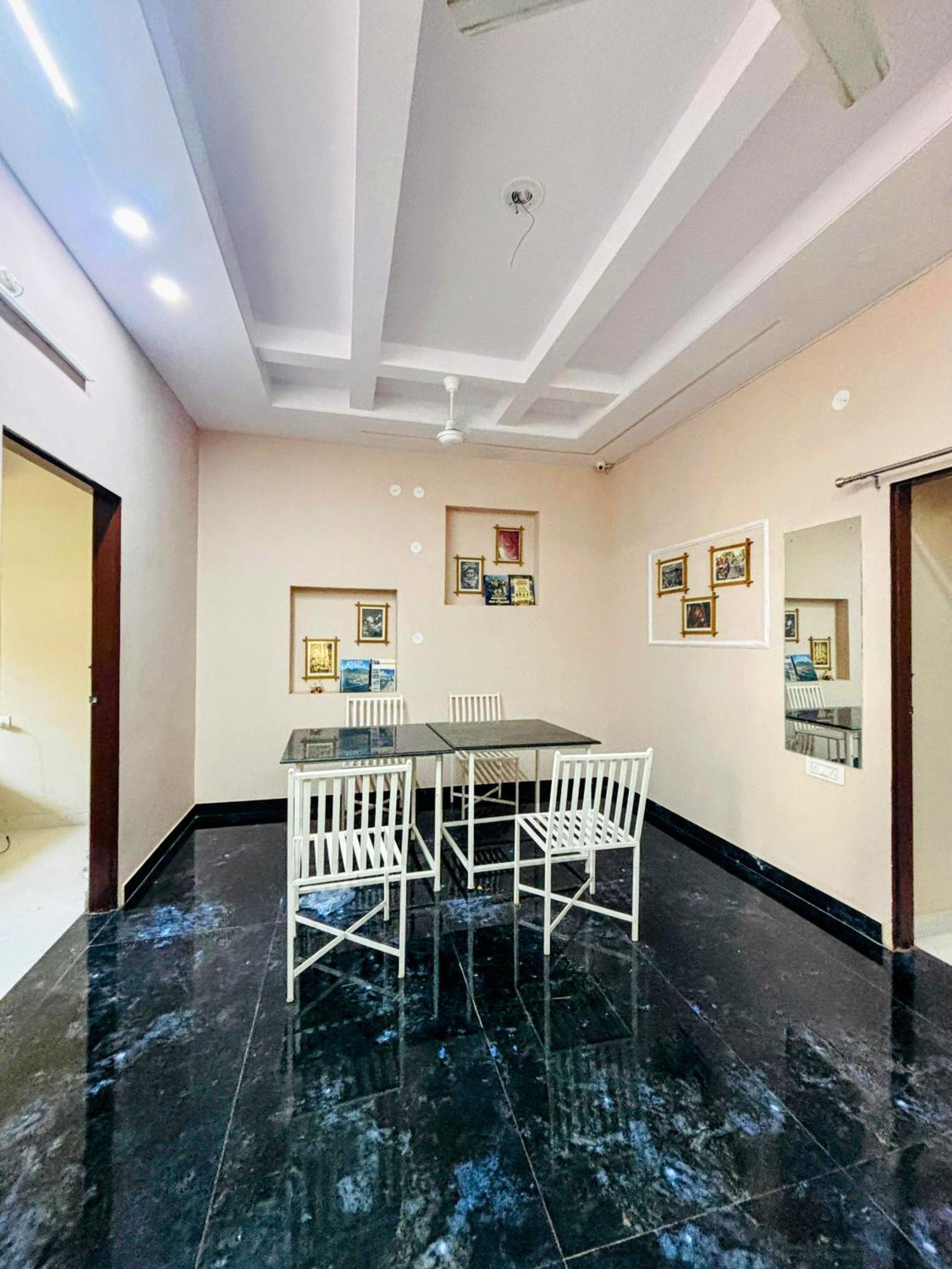 Glad Villa By Cozystays Jaipur Exterior foto